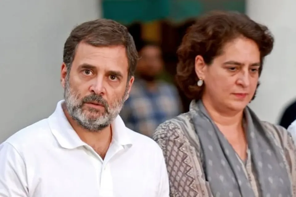 सीजेपी प्रदर्शन पर पुलिसिया कार्रवाई के खिलाफ पीएम आवास पहुंचे राहुल-प्रियंका, मांगा इस्तीफा