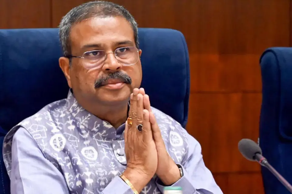 मैंने कभी ज़िम्मेदारी से मुंह नहीं मोड़ाः इस्तीफा देते हुए धर्मेंद्र प्रधान
