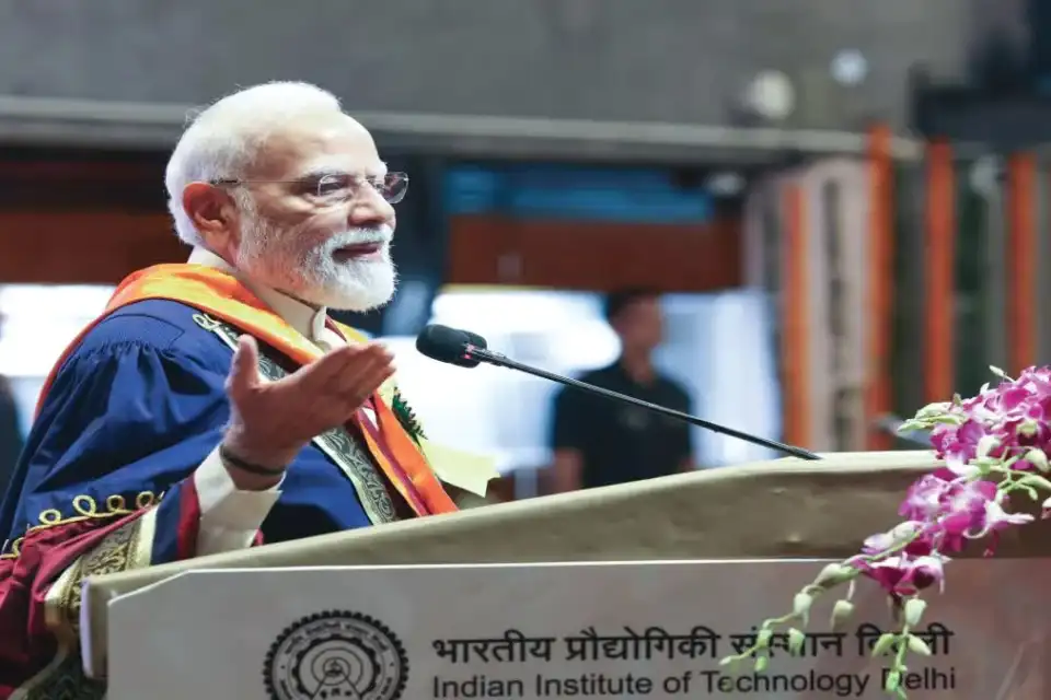 IIT दिल्ली दीक्षांत समारोह: पीएम मोदी बोले- मेडल विजेताओं में बेटियां होतीं तो और बेहतर होता