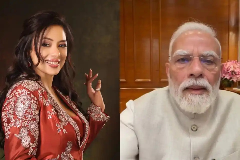 पीएम मोदी की तस्वीर पर चप्पल मारने वाली बच्ची के वीडियो पर भड़कीं रुपाली गांगुली, बोलीं- 'काश वह तानाशाह होते'