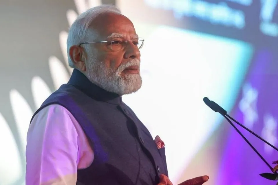 सोना मत खरीदिए, विदेश में शादी बंद कीजिए: पीएम मोदी की अपील