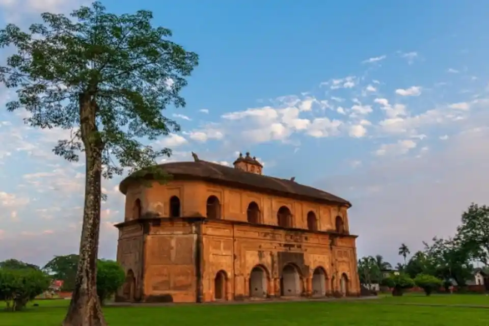 रंगपुर-शिवसागर ऐतिहासिक परिदृश्य: अहोम राजवंश की प्रशासनिक राजधानी
