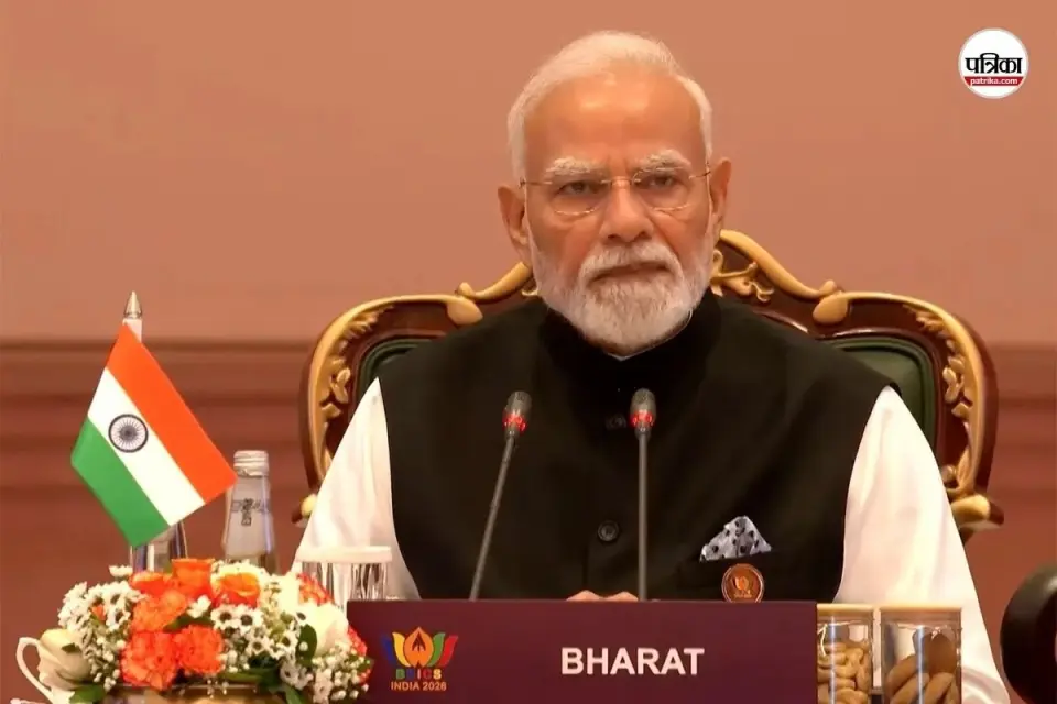 पीएम मोदी के नेमप्लेट पर दिखा 'भारत', BRICS समिट की तस्वीर वायरल