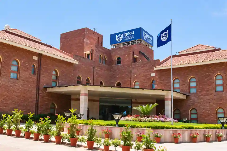 IGNOU में नॉन-टीचिंग पदों पर बंपर मौका, ऐसे करें अप्लाई