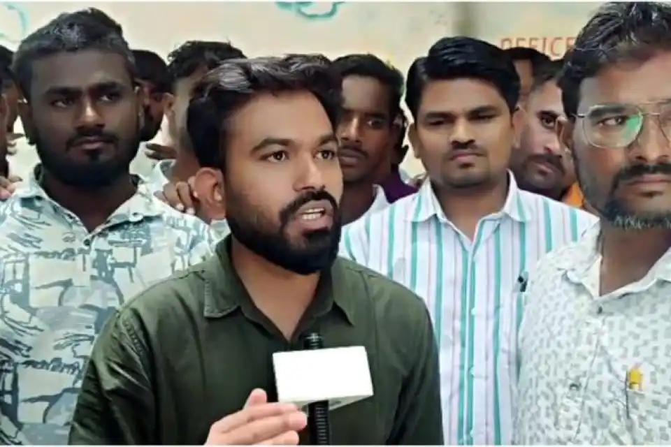 चुनाव आयुक्त के इस्तीफे की मांग: जंतर-मंतर से शिवाजी पार्क तक CJP का हल्लाबोल