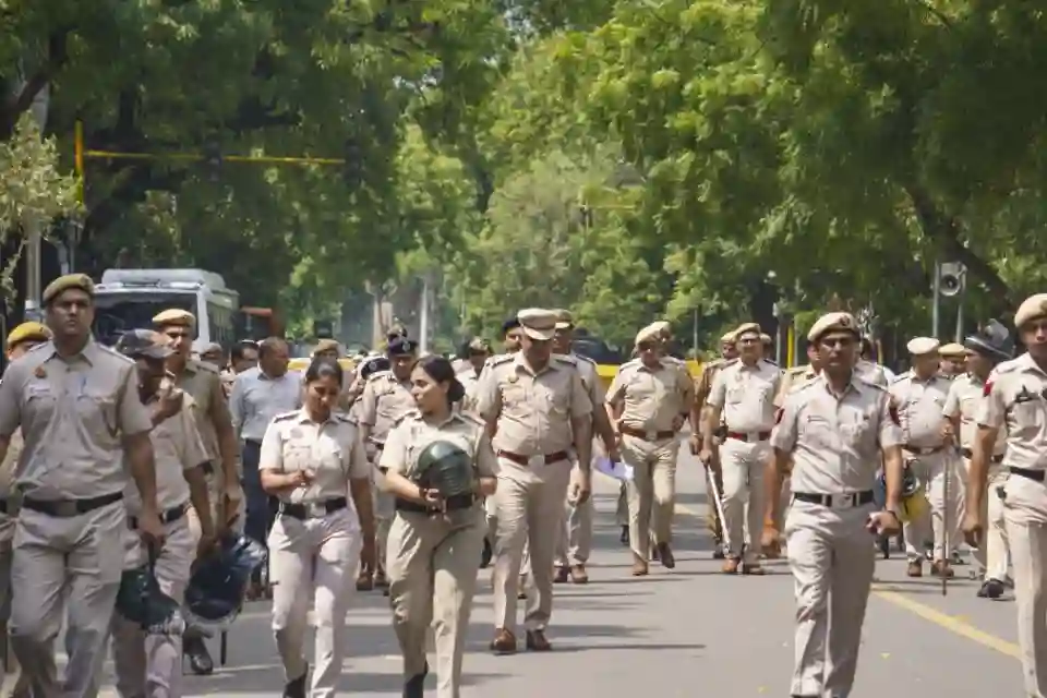 फर्जी वीडियो से फैलाया भ्रम, दिल्ली पुलिस ने खोली पोल