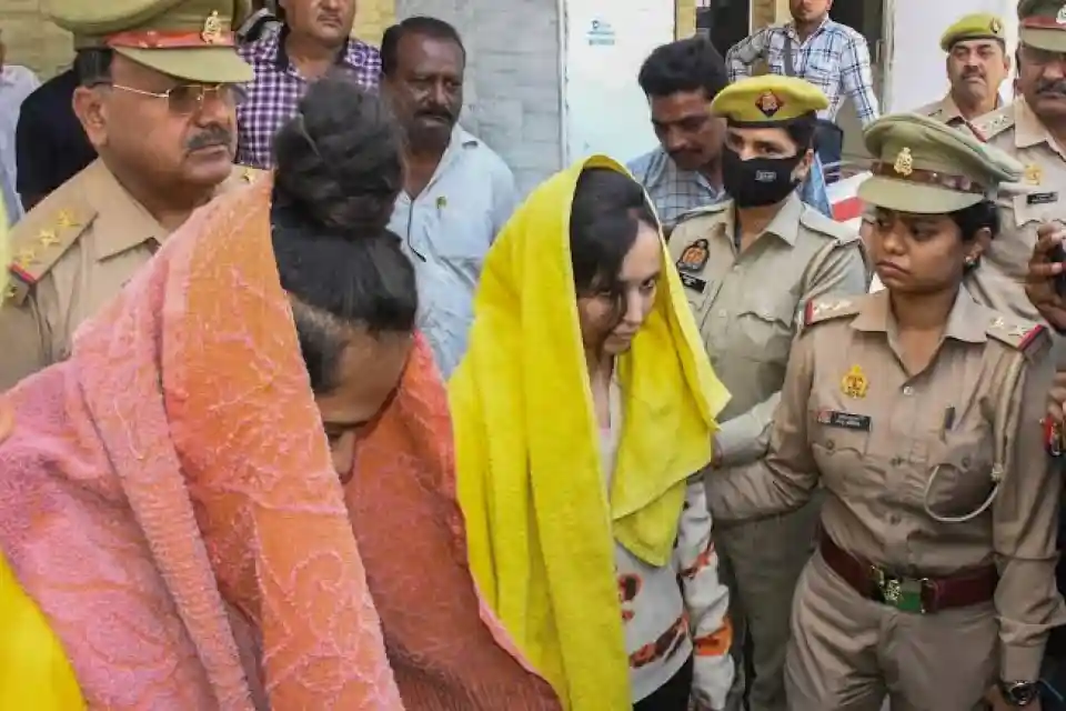फांसी की सज़ा के बाद मुस्कान और साहिल की हालत  सदमे में डूबे, होश फाख्ता