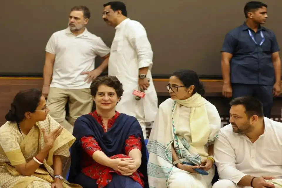 राहुल गांधी ने अभिजीत दीपके को चाय पर बुलाया: सीजेपी संस्थापक ने दिखाई बेरुखी
