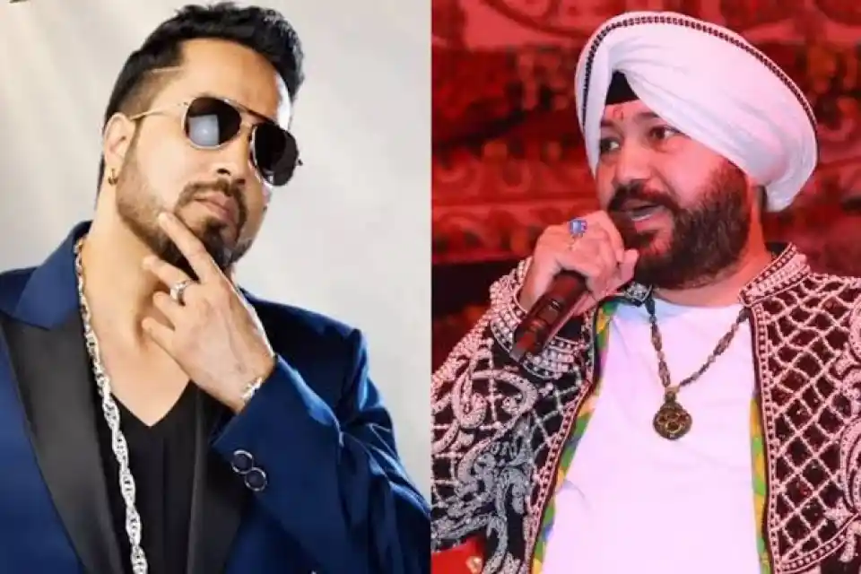 दलेर मेहंदी से माफी मांगें मंत्री उनियाल: मीका सिंह