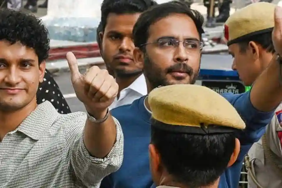 मजिस्ट्रेट द्वारा दिल्ली आवास का सबूत मांगने पर सौरभ दास का तंज